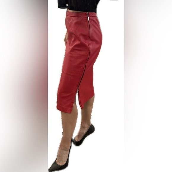 Red Leather Pencil Skirt w/Adjustable Zipper Slit - Size 4 - Picture 3 of 11